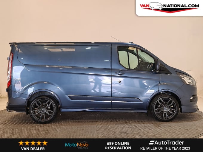 2024 Ford Transit Custom