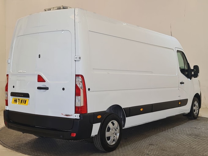 2024 Renault Master