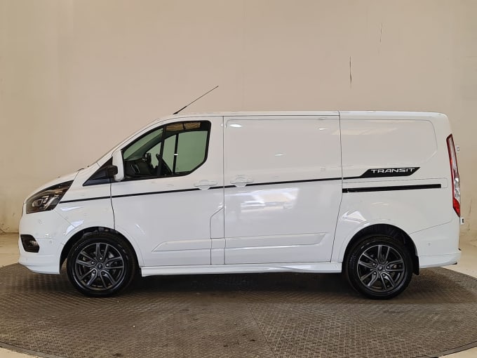 2024 Ford Transit Custom