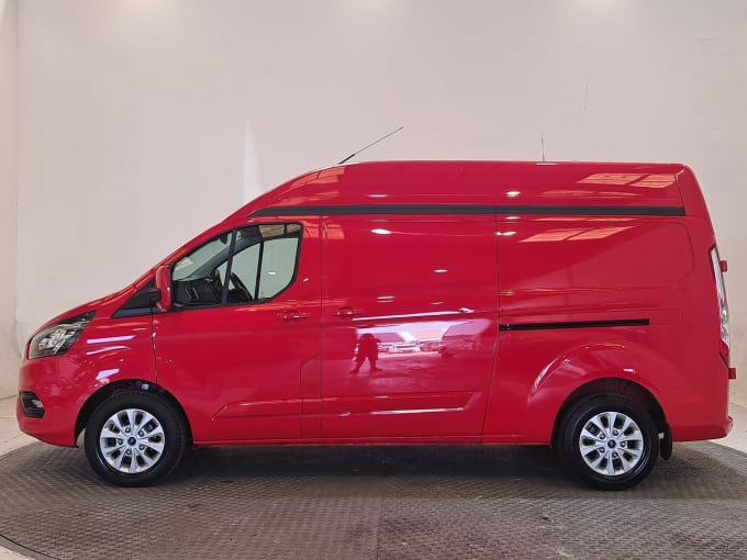 2024 Ford Transit Custom