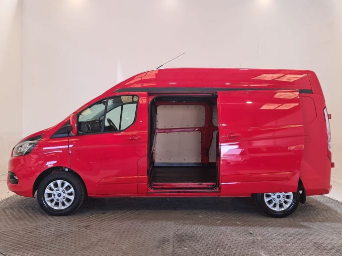 2024 Ford Transit Custom