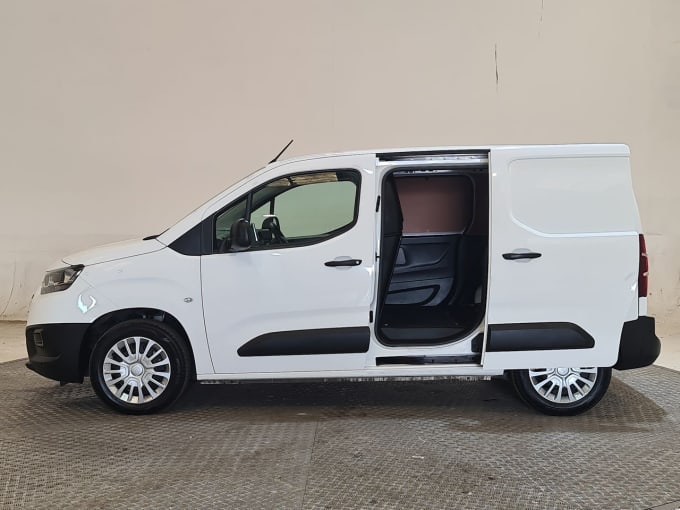 2024 Toyota Proace City