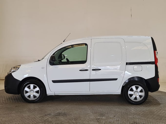 2024 Nissan Nv250