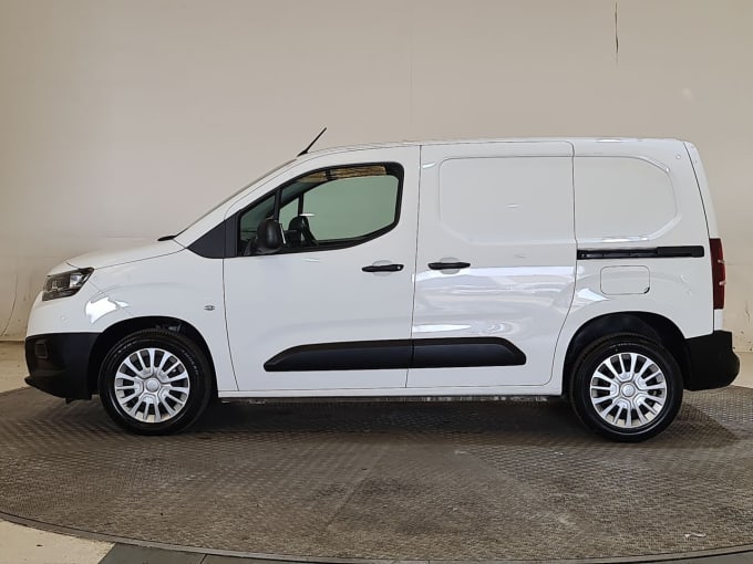 2024 Toyota Proace City