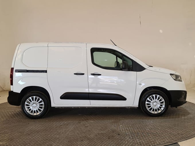 2024 Toyota Proace City