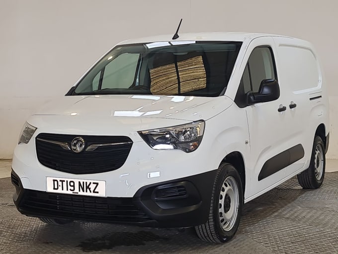 2025 Vauxhall Combo