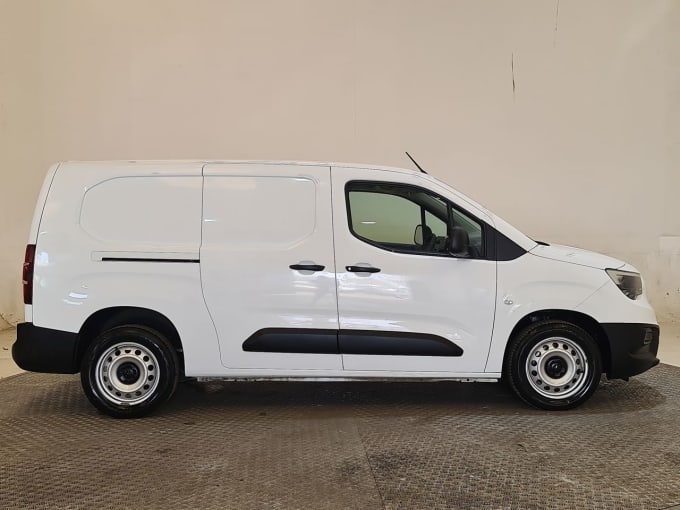 2025 Vauxhall Combo