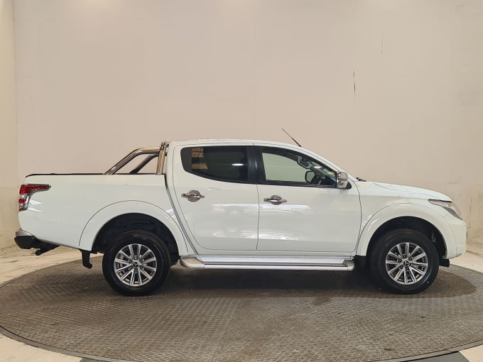 2024 Mitsubishi L200