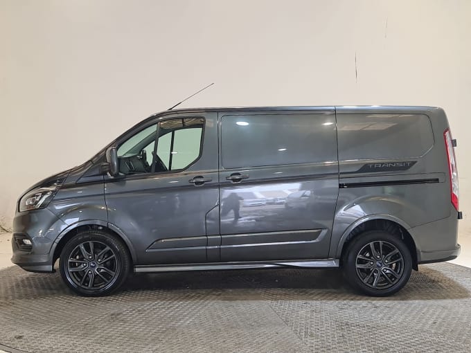 2024 Ford Transit Custom