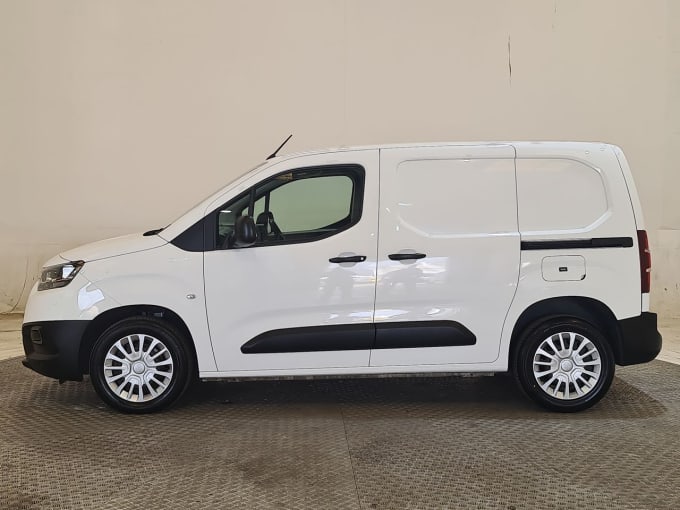 2024 Toyota Proace City