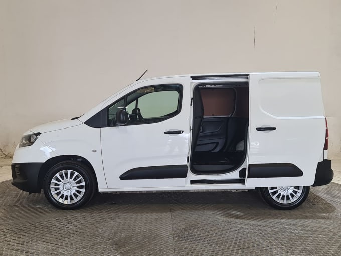 2024 Toyota Proace City