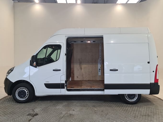 2024 Vauxhall Movano