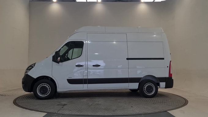 2024 Vauxhall Movano