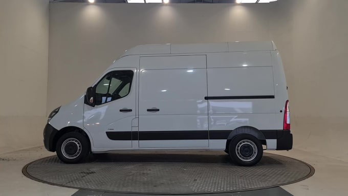 2024 Vauxhall Movano