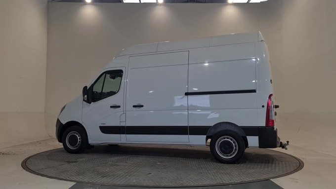 2024 Vauxhall Movano