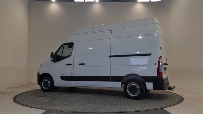 2024 Vauxhall Movano