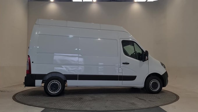 2024 Vauxhall Movano