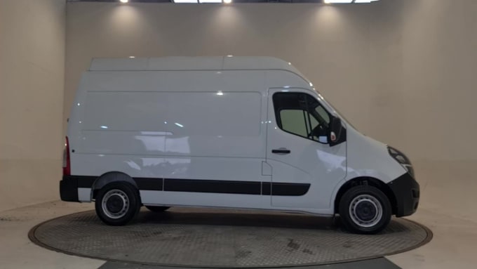 2024 Vauxhall Movano