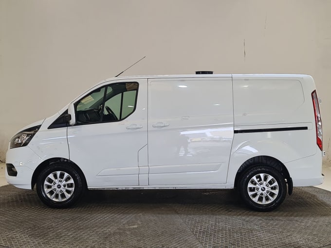 2024 Ford Transit Custom