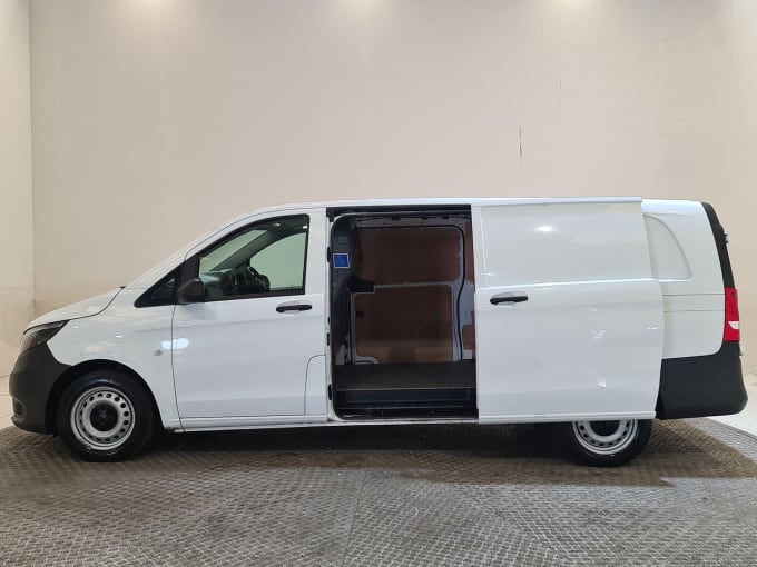 2024 Mercedes-benz Vito