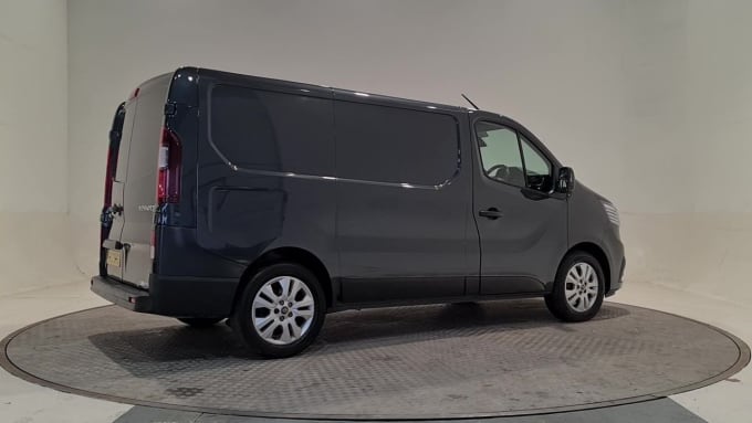 2025 Renault Trafic