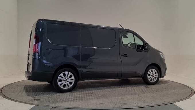 2025 Renault Trafic