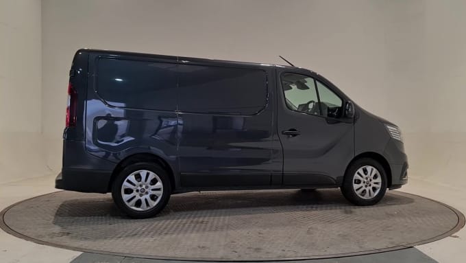 2025 Renault Trafic