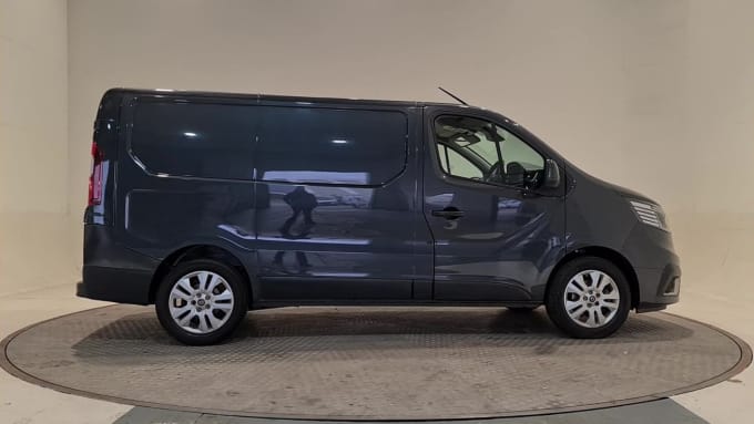 2025 Renault Trafic