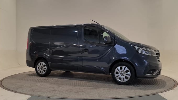 2025 Renault Trafic