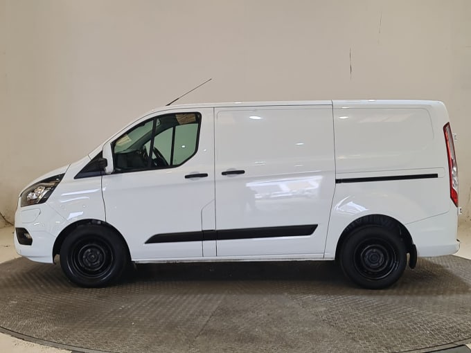 2024 Ford Transit Custom