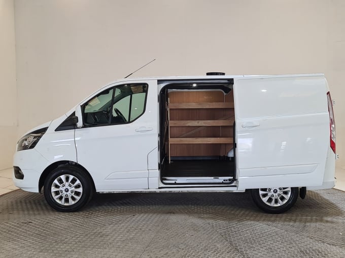 2024 Ford Transit Custom