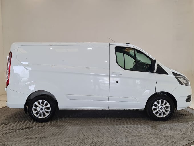 2024 Ford Transit Custom