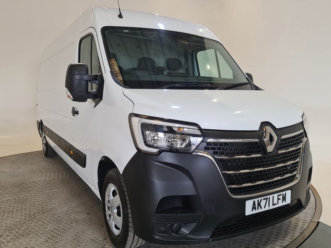 2024 Renault Master