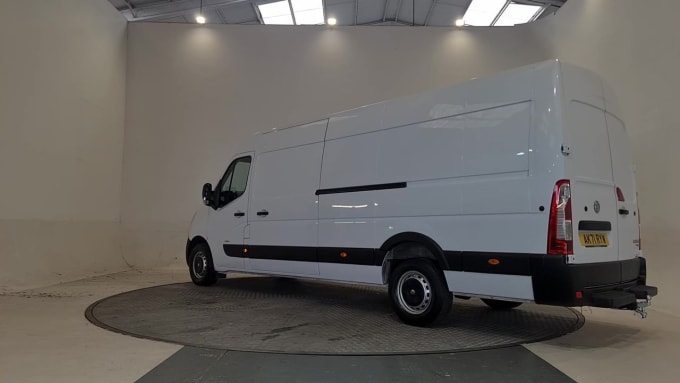 2024 Vauxhall Movano