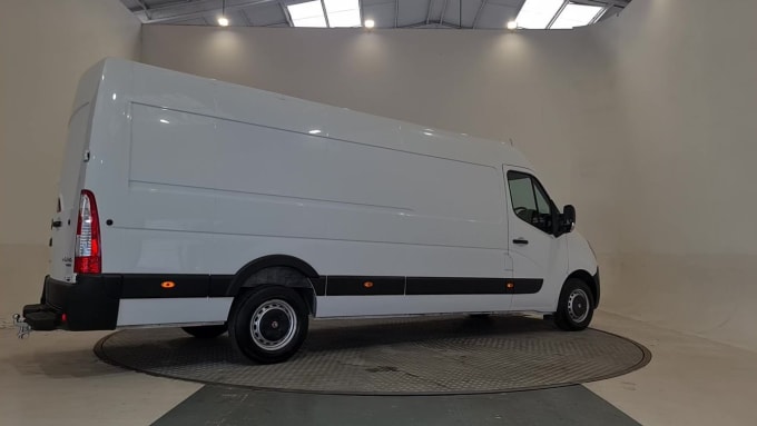 2024 Vauxhall Movano