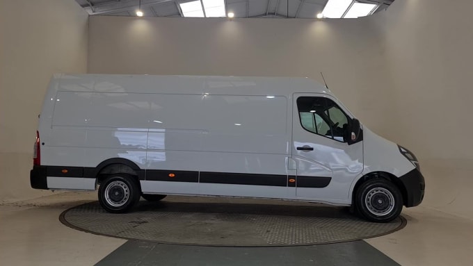 2024 Vauxhall Movano