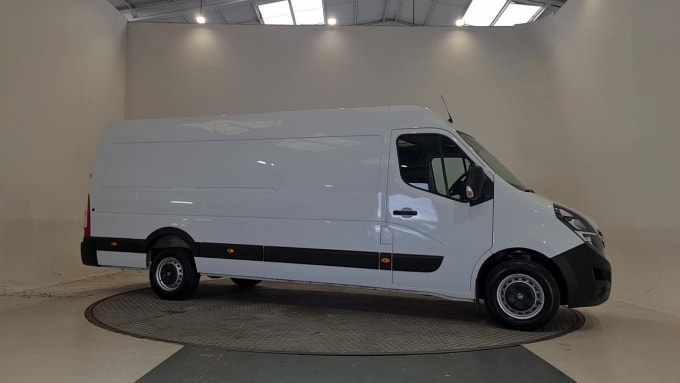 2024 Vauxhall Movano