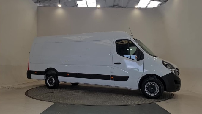 2024 Vauxhall Movano