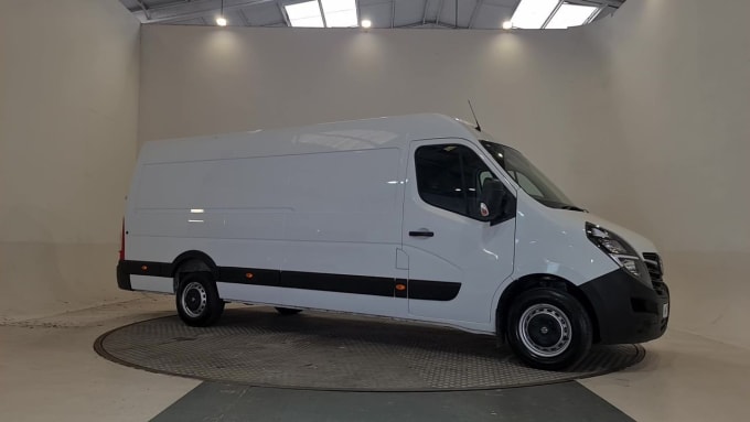 2024 Vauxhall Movano