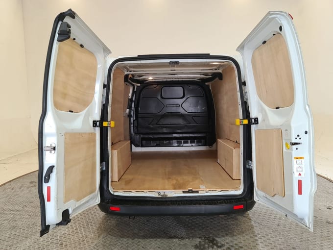 2024 Ford Transit Custom