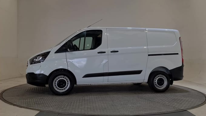 2024 Ford Transit Custom