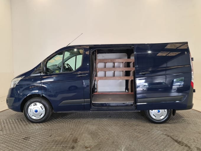 2024 Ford Transit Custom