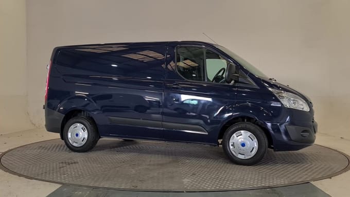 2024 Ford Transit Custom