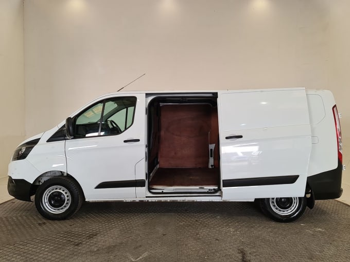 2024 Ford Transit Custom