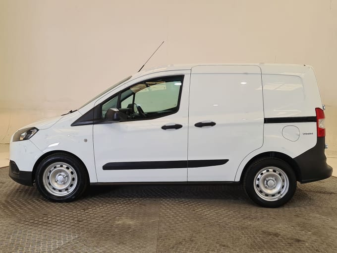 2024 Ford Transit Courier