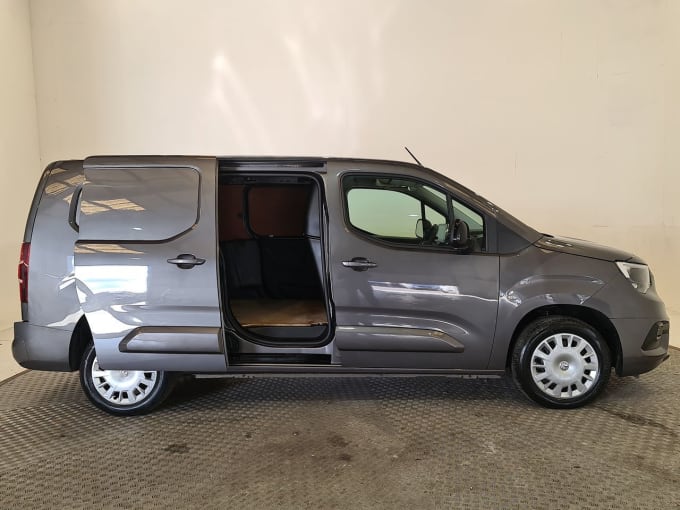 2024 Vauxhall Combo