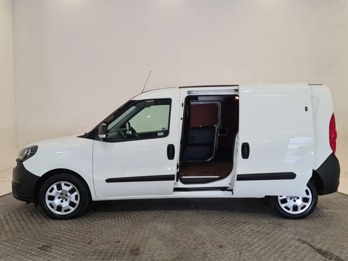 2024 Fiat Doblo