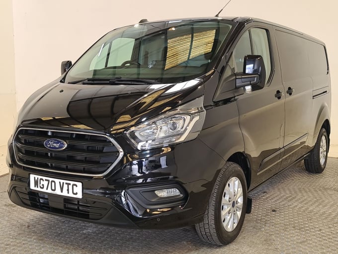 2024 Ford Transit Custom