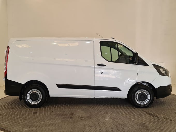 2024 Ford Transit Custom