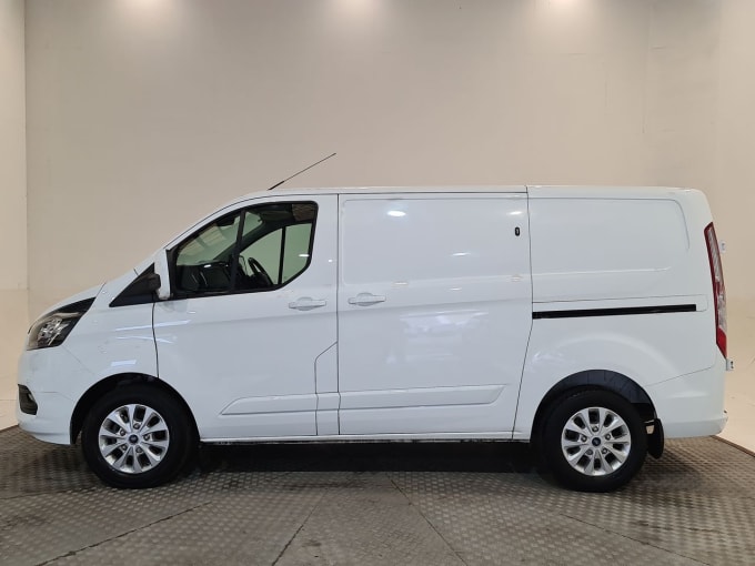 2024 Ford Transit Custom